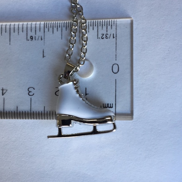 🍏50% OFF/3+...Ice Skate Shoe Pendant Necklace - Picture 5 of 5